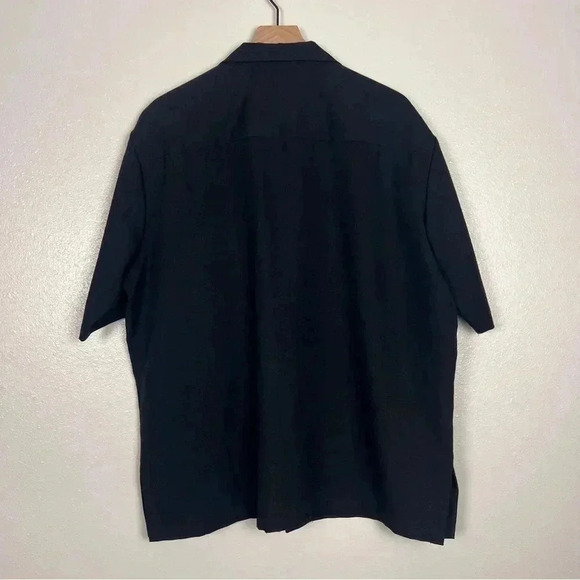 Real Men Smoke Cigars Button Up Short Sleeves - Picture 2 of 5